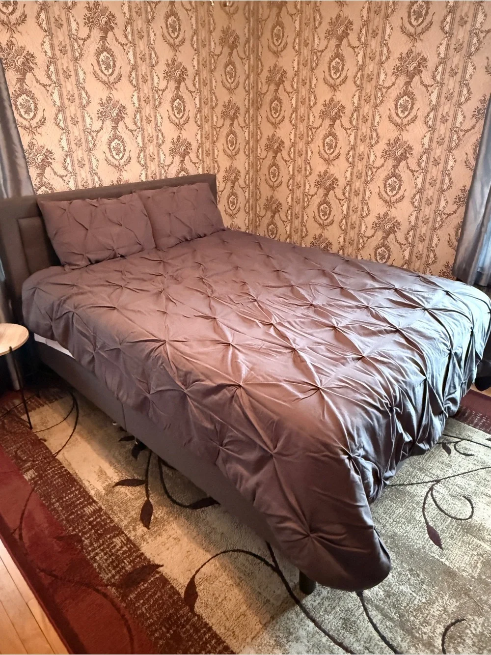 Threshold Pintuck Comforter Set - Grey